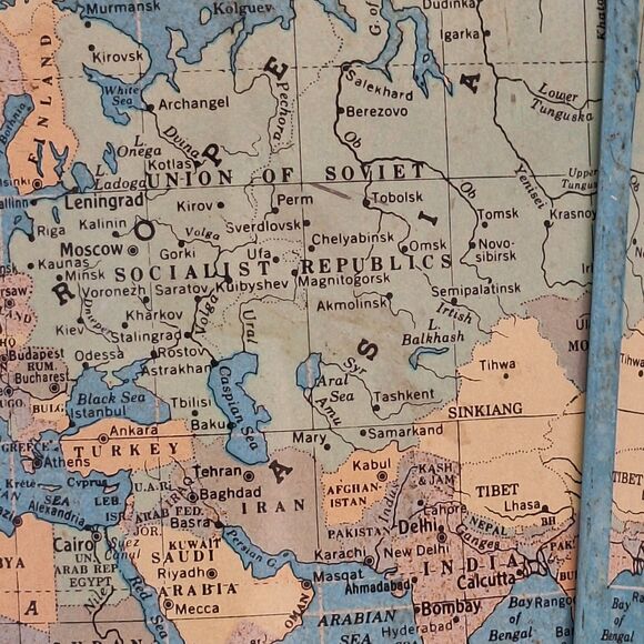 Vintage Hammond's World Map Waste Basket Garbage Can Tin Litho Trash Can 50s 60s - Picture 6 of 14